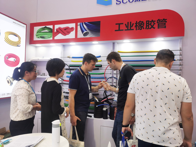 Industrial rubber hose and air hose solutions at international trade show