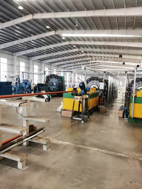 Rubber hose manufacturing workshop with modern industrial production lines
