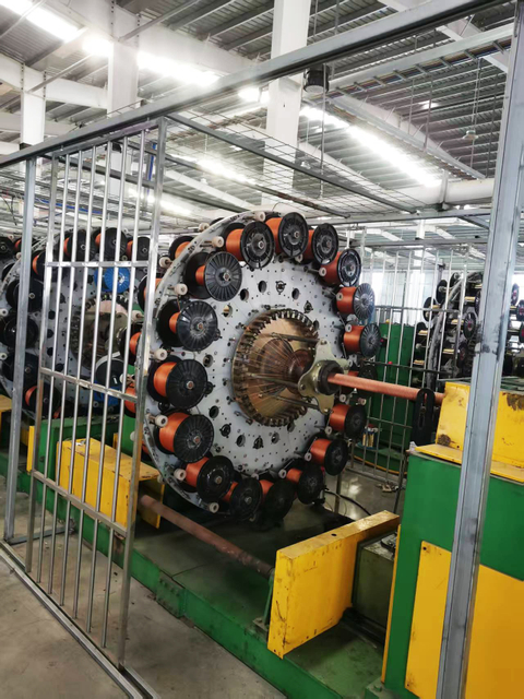 Flexible hose factory with advanced machinery and quality control process
