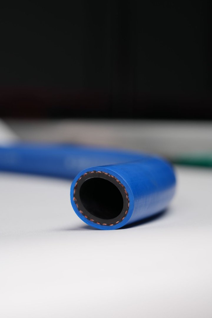 SK810 EPDM Liquid Cooling Hose | Data Center Energy Storage New Energy Hose | Parker 629 Replacement